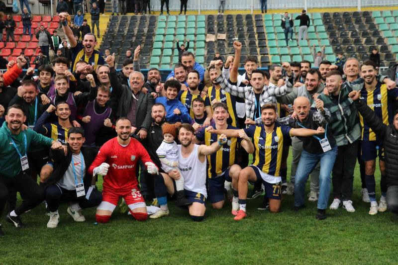 TFF 3. Lig: Belediye Derincespor: 2 - Hacettepe 1945: 1
