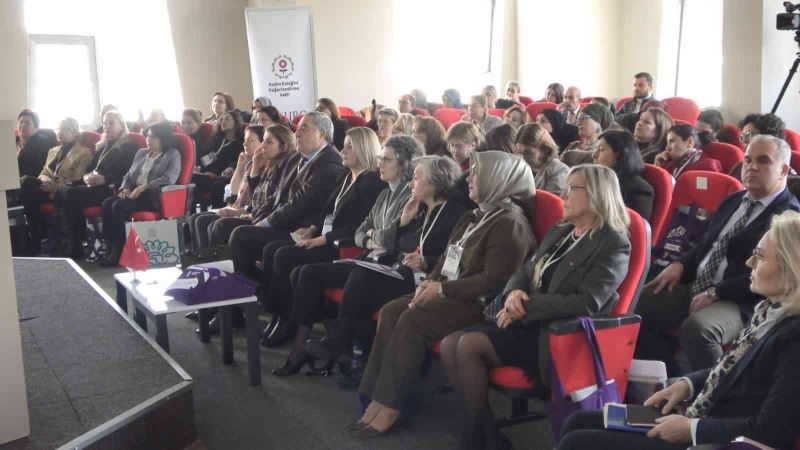 Bu çalıştayda girişimci kadınlar için hayata geçirilecek projeler görüşülecek