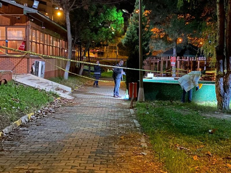 Kocaeli’de kadın cinayeti: Restoranda silahla vurularak öldürüldü
