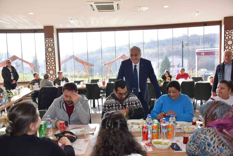 Başkan Bakkalcıoğlu’ndan engellilere ücretsiz tramvay ulaşım müjdesi