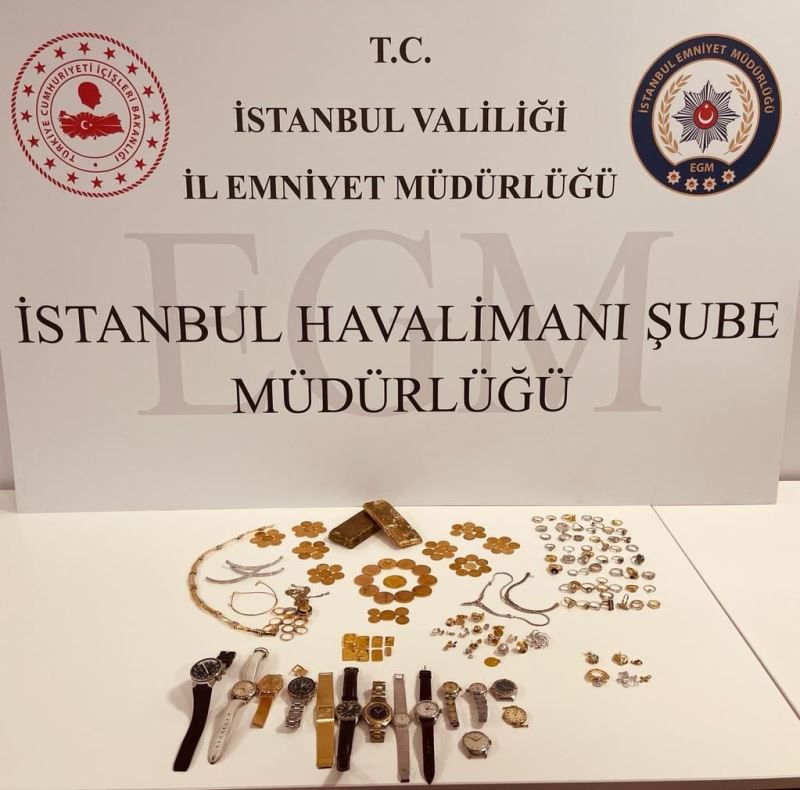 İstanbul Havalimanında yabancı yolcu kilolarca külçe altınla yakalandı