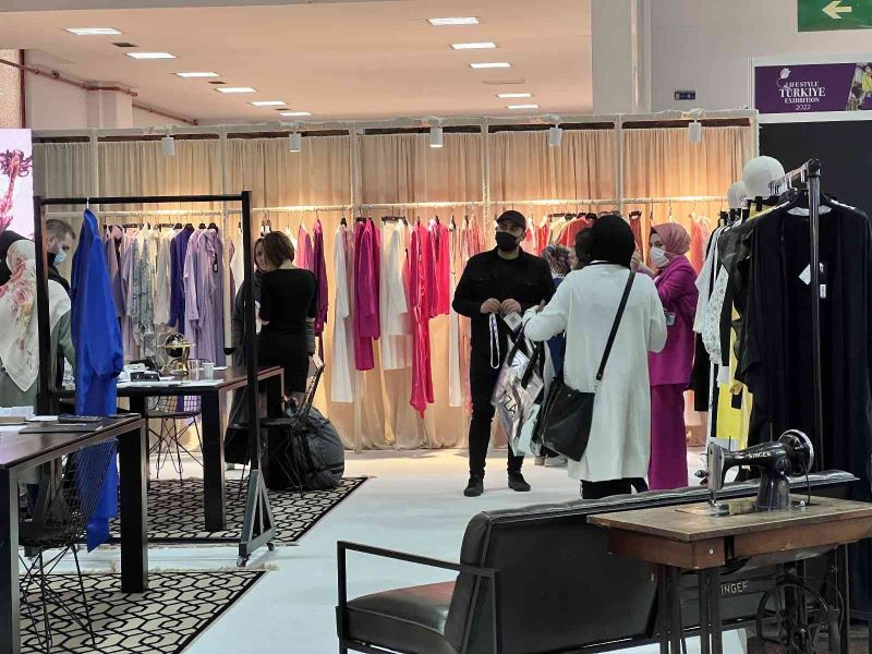 Kadın giyim ürünleri 57 ülkeden alıcıları İstanbul’a çekti
