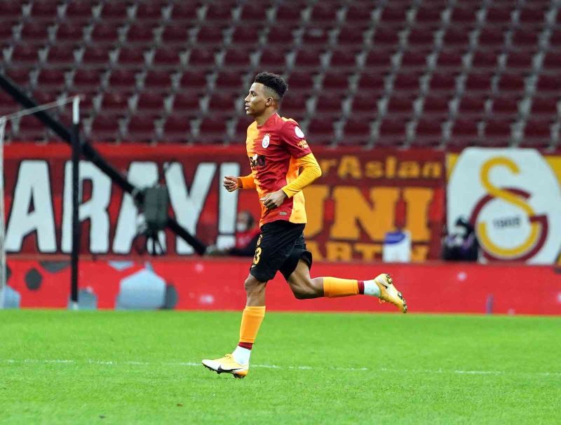 Gedson Fernandes bu gece geliyor
