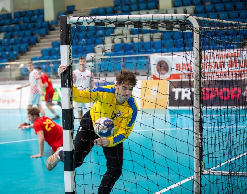 18. Akdeniz Hentbol Konfederasyonu Erkekler Şampiyonası’nda üçüncü gün maçları tamamlandı
