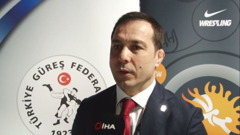 Şeref Eroğlu: 