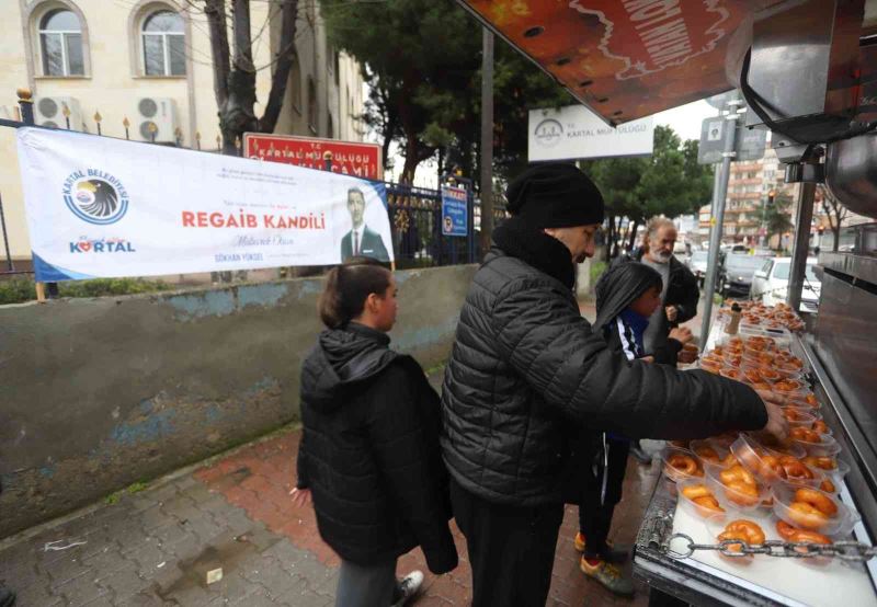 Kartal Belediyesi’nden Regaib Kandili nedeniyle lokma ikramı
