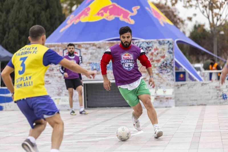 Red Bull Neymar Jr.’s Five’ta ilk eleme Adana’da