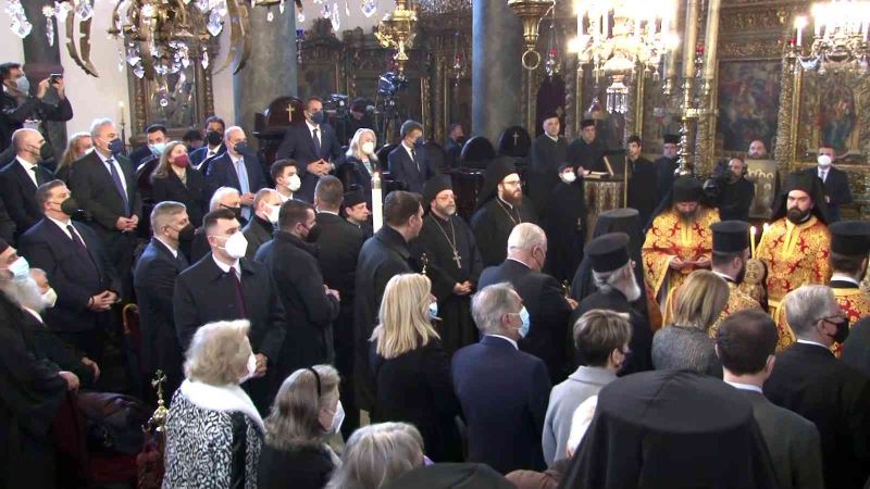 Yunanistan Başbakanı Miçotakis, Fener Rum Patrikhanesi’nde bayram ayinine katıldı