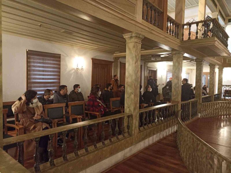 Çiçeği burnunda öğretmenler Zeytinburnu’nu gezdi
