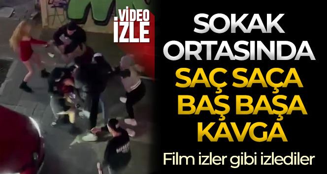 Kadıköy’de kızların saç saça baş başa kavgası kamerada