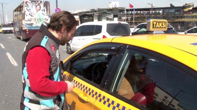 Eminönü’nden ticari taksilere ceza yağdı
