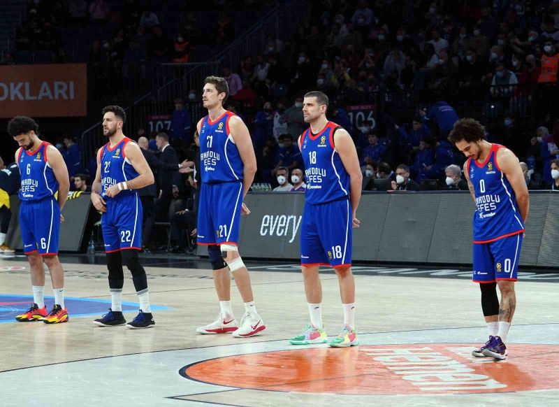 THY Euroleague: Anadolu Efes: 84 - Fenerbahçe Beko: 79
