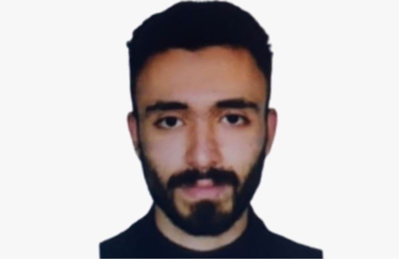 Ümraniye’de polis noktasından kaçan 3 şüpheliden ikisi vurularak yakalandı
