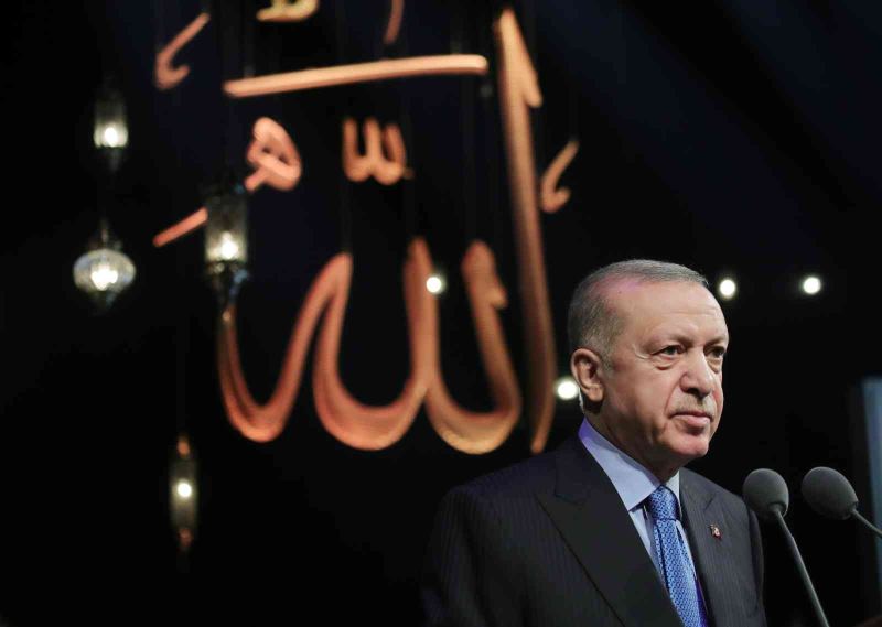 Cumhurbaşkanı Erdoğan: “Ayasofya-i Kebir Camii’ni aslına rücu ettirerek milletimiz üzerinde oynanan kirli oyunu tümüyle bozduk”
