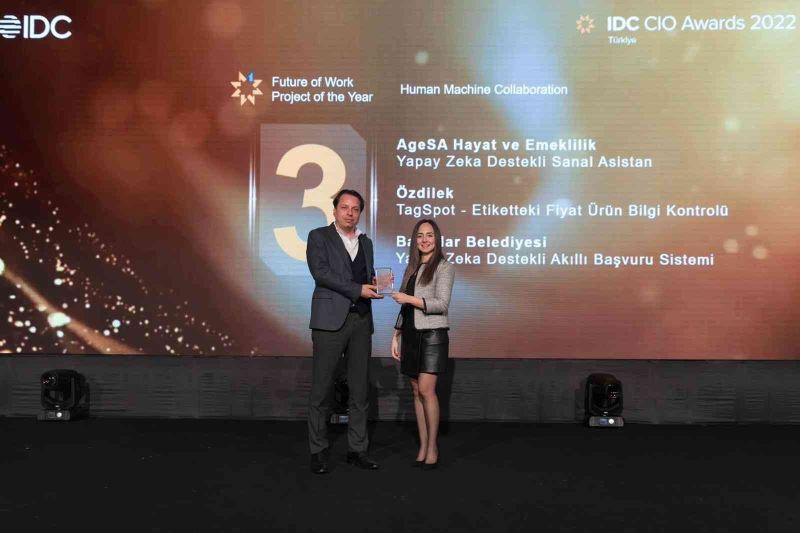 IDC Türkiye CIO 2022 Zirvesi’nde Bağcılar Belediyesine ödül
