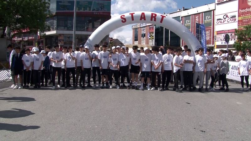Arnavutköy’de 19 Mayıs gençlik koşusu düzenlendi