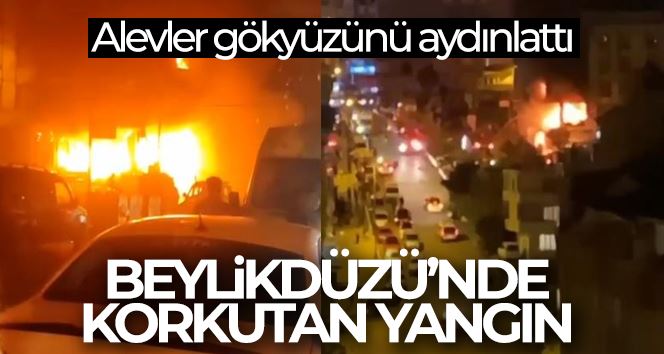 Esenyurt’ta korkutan yangın: Alevler gökyüzünü aydınlattı