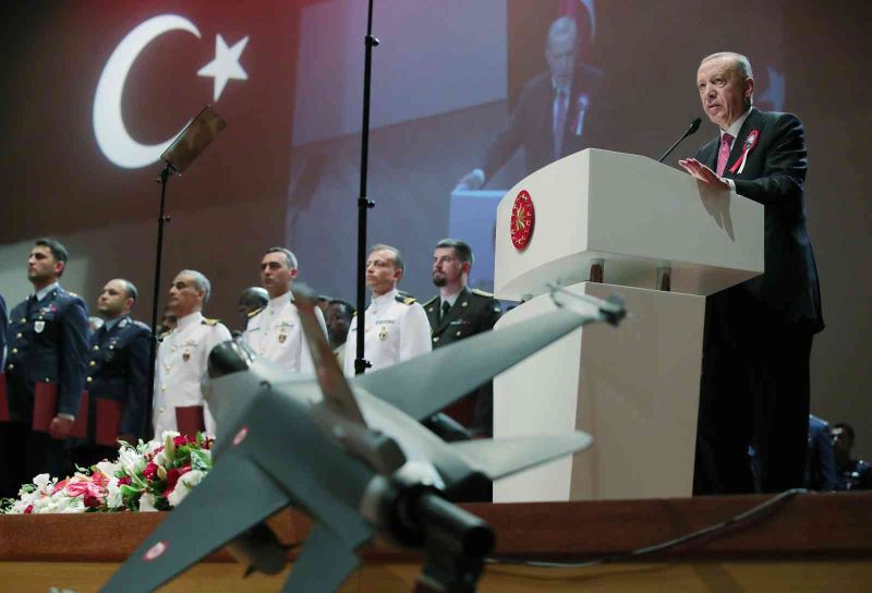 Cumhurbaşkanı Erdoğan: “Kabadayılığa yeltenen Yunanistan’ın, bir asır önceden ibret almasını tavsiye ediyoruz”
