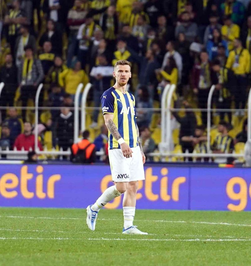 Fenerbahçe’ye Serdar Aziz’den kötü haber!
