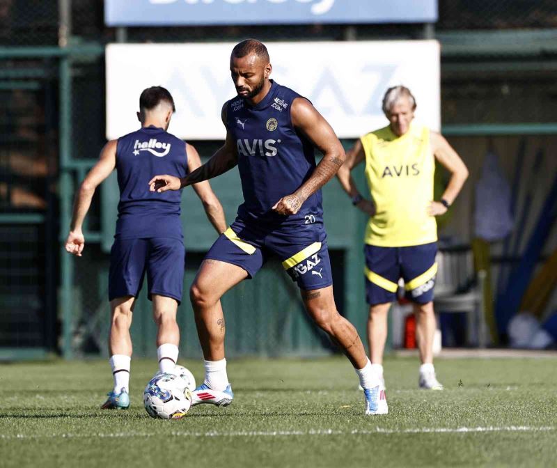 Fenerbahçe, Austria Wien maçı hazırlıklarına başladı
