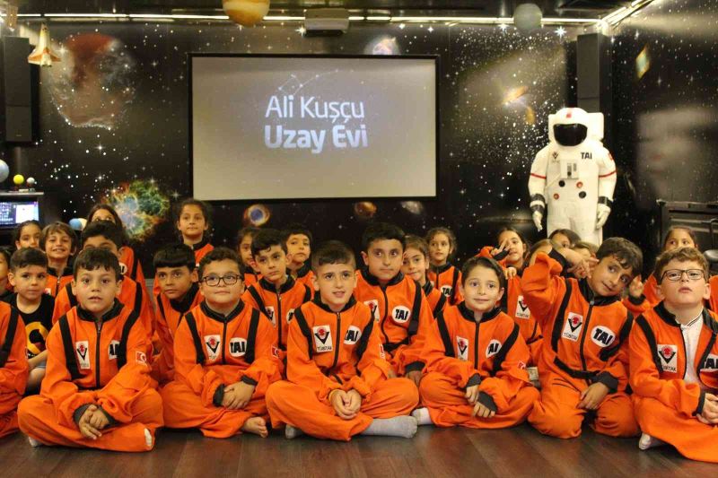 Uzay eğitimleri başladı: Tüm Türkiye’den kayıt alınıyor