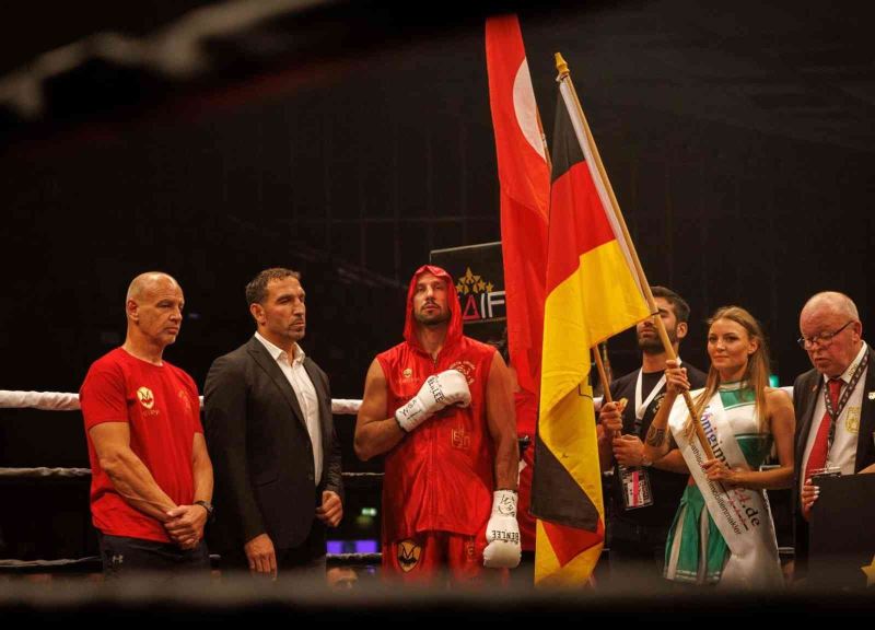 WBA kıtalararası şampiyonu Hüseyin Cinkara oldu
