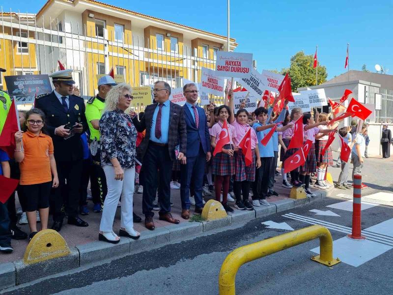 Fatih’te yaya geçidine dikkat çekildi