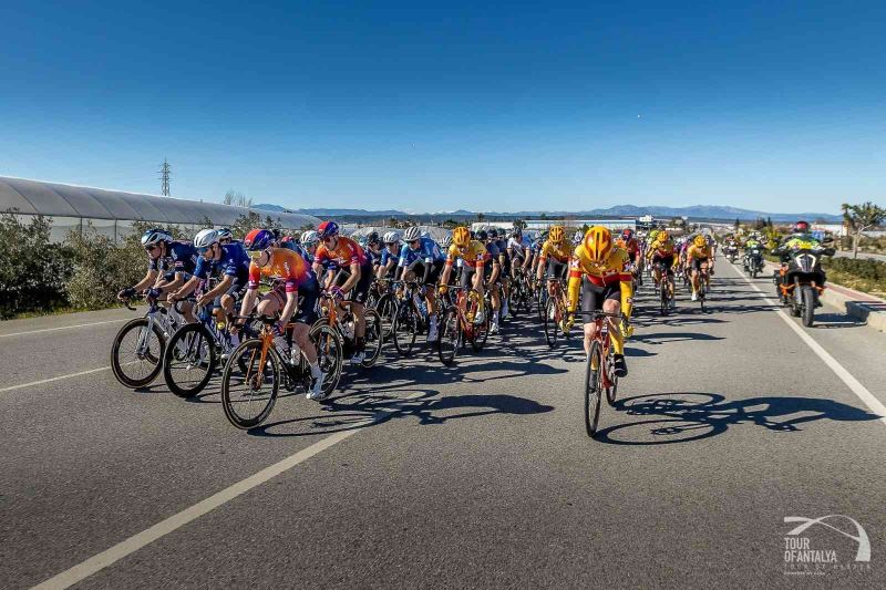 Antalya, Şubat’ta ünlü bisiklet takımlarına ev sahipliği yapacak
