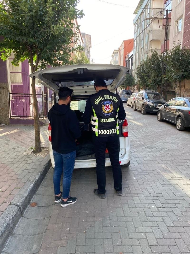 Başakşehir’de ambulansa yol vermeyen sürücü yakalandı
