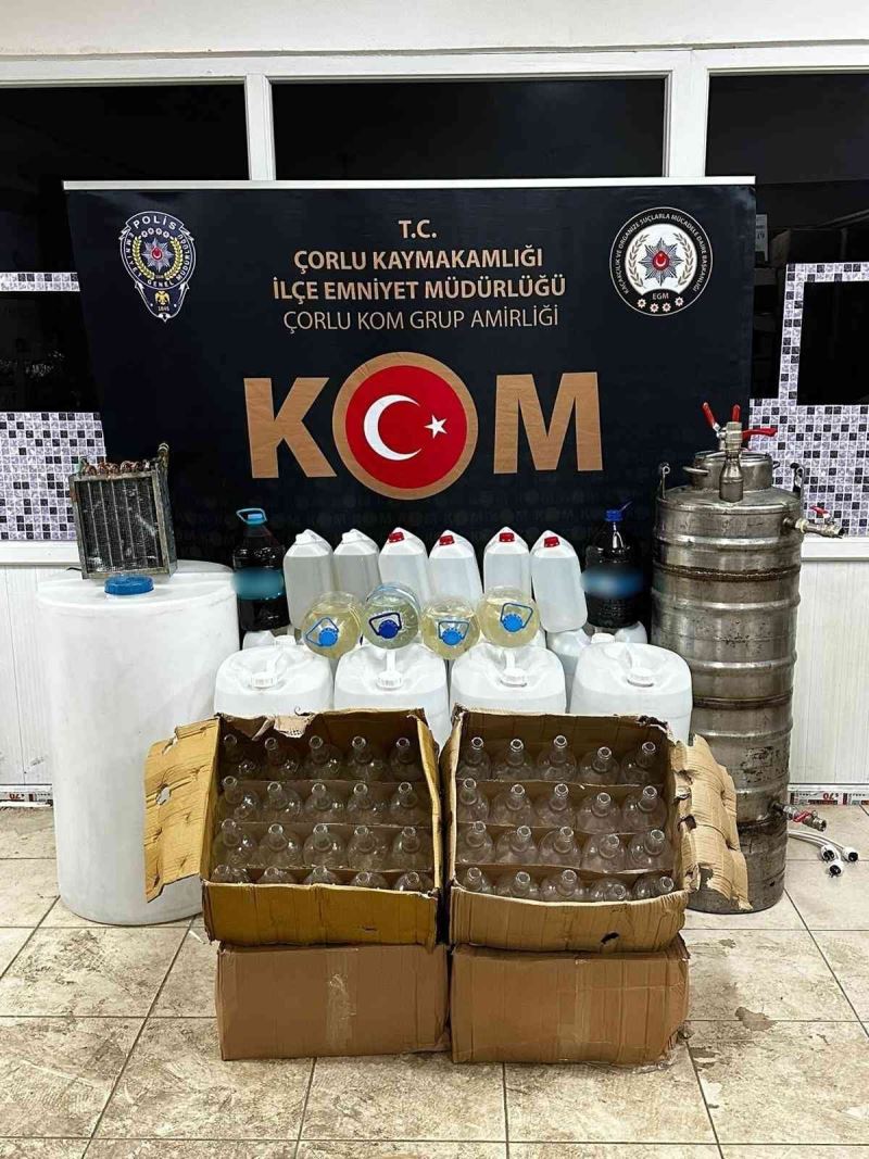 Tekirdağ’da 628 litre sahte içki ele geçirildi
