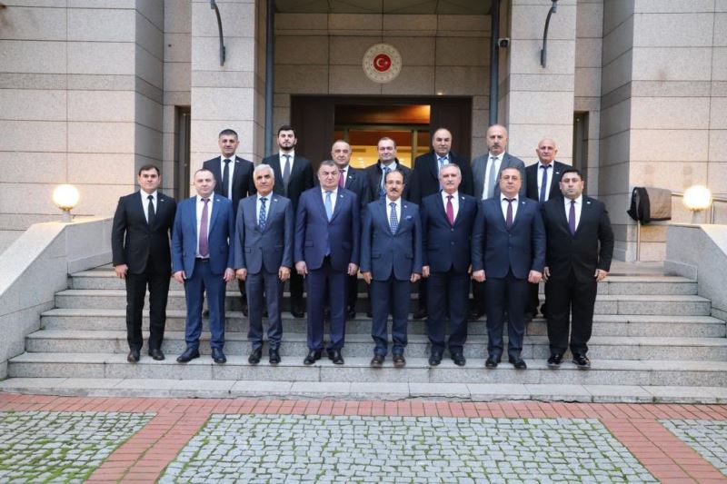 DATÜB Genel Başkanı Kassanov, Bakü’de ziyaretlerde bulundu
