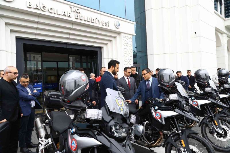 Bağcılar Belediyesi, emniyete 10 motosiklet hibe etti