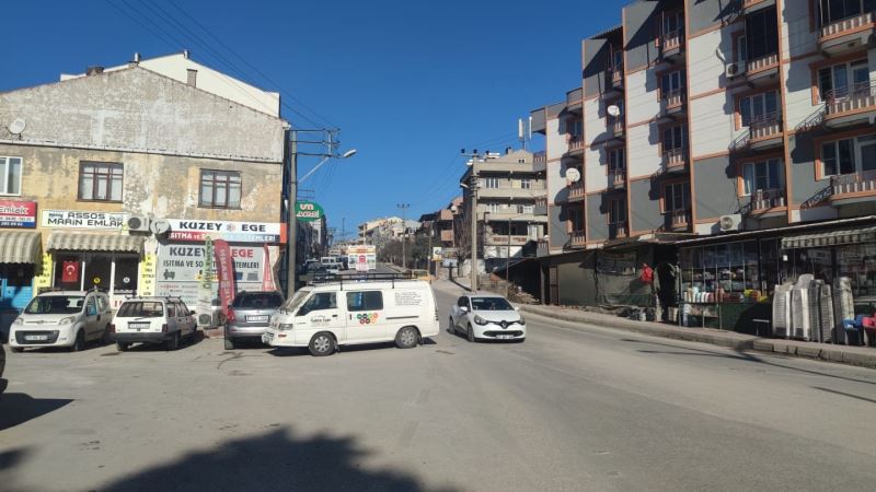 Ege Denizi’ndeki 4 şiddetindeki deprem Ayvacık’ta da hissedildi
