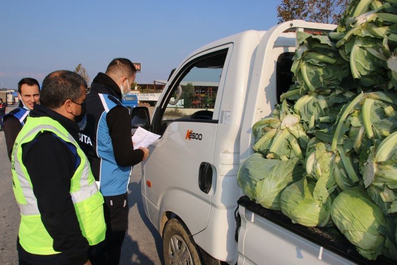 Yalova Hali’nden 2022’de 46 bin 335 ton sebze ve meyve çıkışı