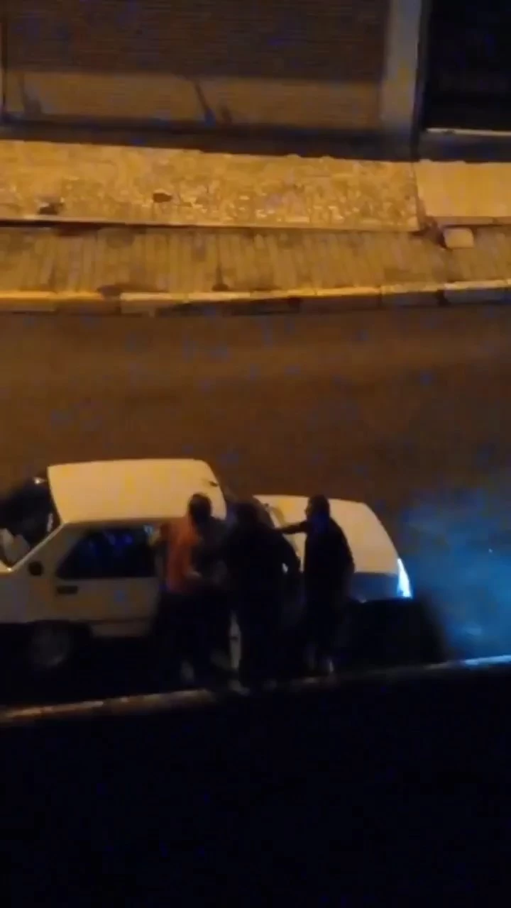 Maltepe’de tartıştığı kadını araca bindirmek istedi, polis müdahale etti