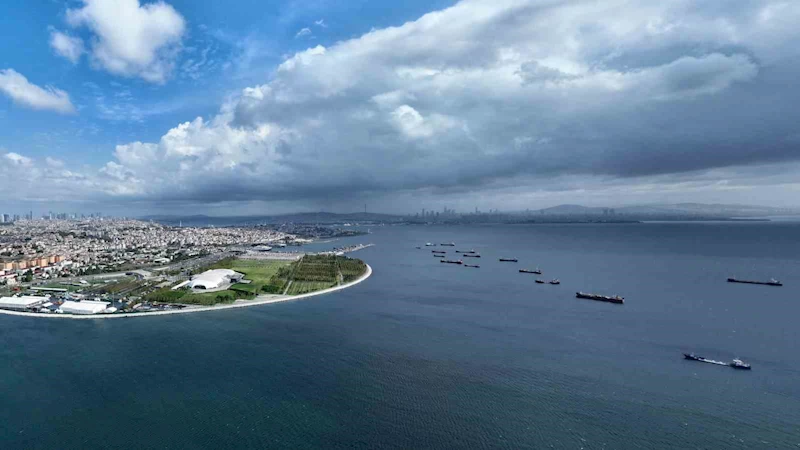 İstanbul’da yağmur bulutları dron ile görüntülendi