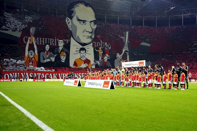 Galatasaray - Beşiktaş derbisini 50 bin 429 seyirci izledi
