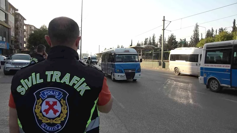 (Özel) Dikkat toplu taşımada sivil trafik polisi çıkabilir...
