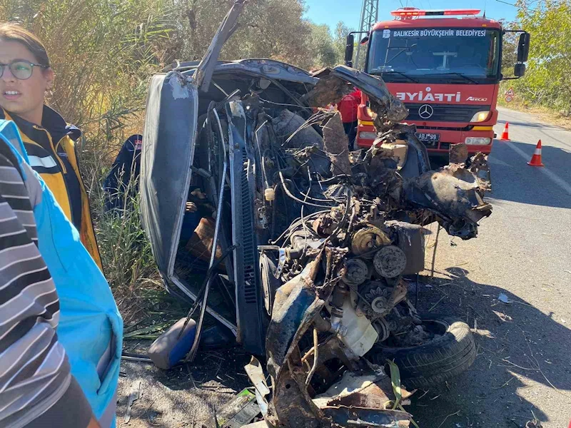 Burhaniye’nin gönüllü müezzini kazada hayatını kaybetti
