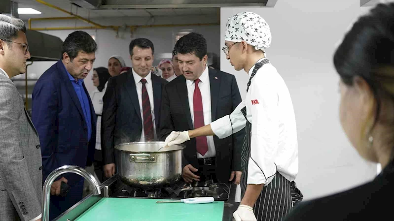 SUBÜ Turizm Fakültesi’nden Cumhuriyetin 100. Yılında Türk Mutfağı etkinliği
