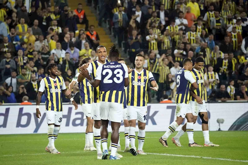 Fenerbahçe, galibiyet serisini 20 maça çıkardı
