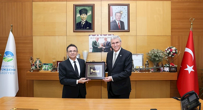 Azerbaycan Milli Savunma Bakanı Guliyev: “Biz Türkiye ile yek bir vücut gibiyiz”
