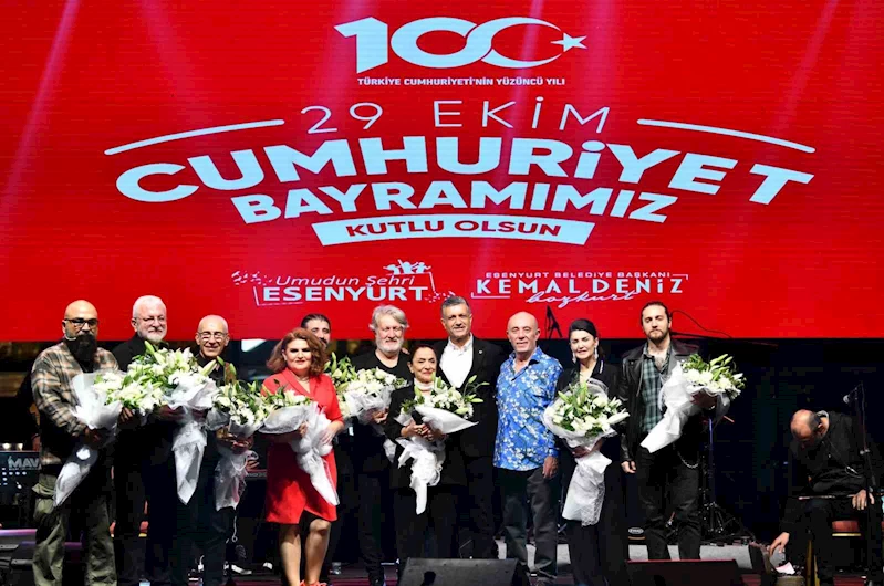 Cumhuriyet Dönemi’nde yetişen büyük halk ozanları için anma etkinliği düzenledi
