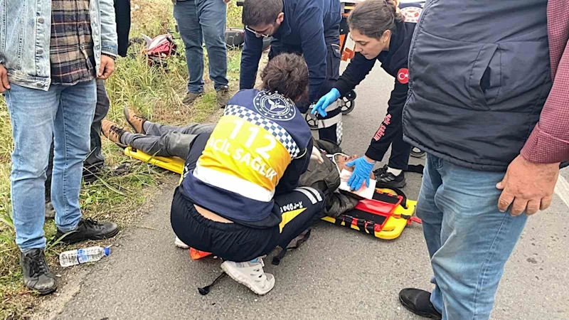 Uzunköprü’de tır motosiklete çarptı: 1 yaralı
