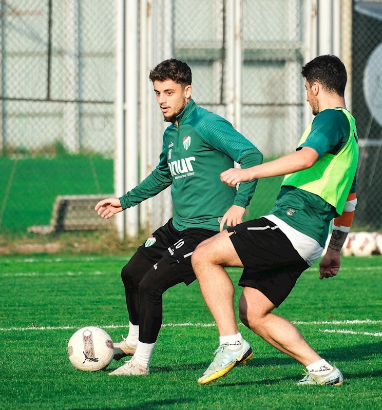 Bursaspor, Kırşehir FSK maçı hazırlıklarına başladı
