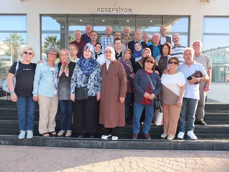 Mezunlar, 50 yıl sonra Ayvalık’ta buluştular
