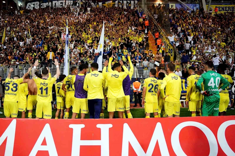 Fenerbahçe, galibiyet serisini 16 maça çıkardı
