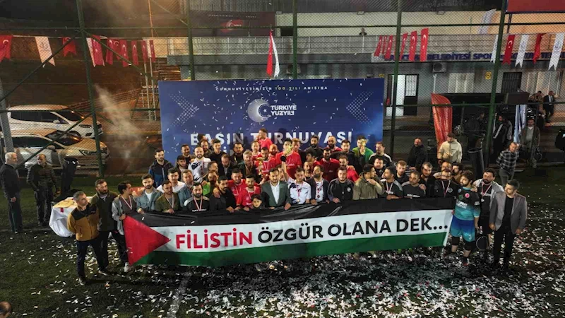 Bağcılar Belediyesinin düzenlediği Türkiye Yüzyılı Ulusal Basın Turnuvası sona erdi
