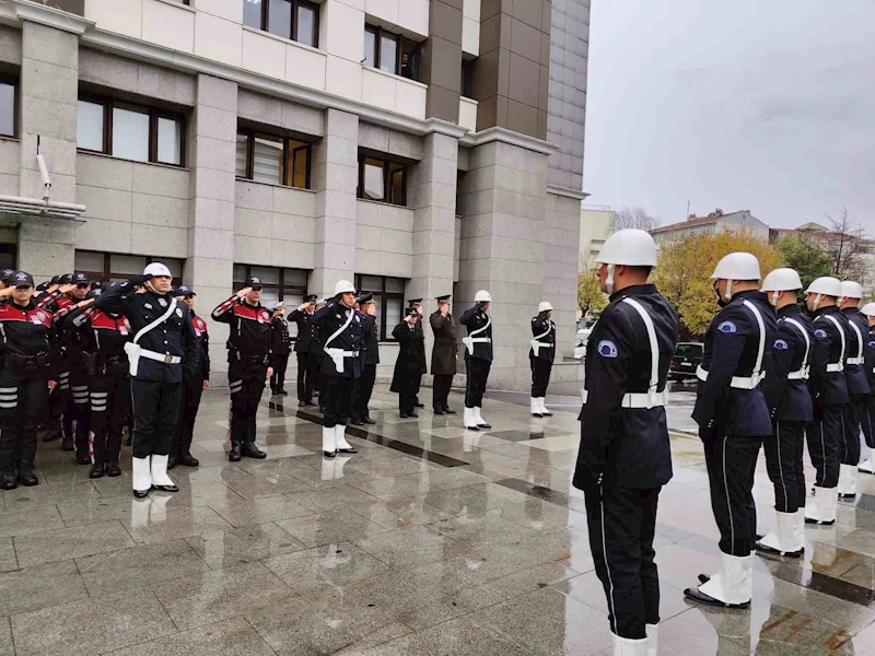 Şehit polis için İstanbul Emniyet Müdürlüğünde tören düzenlendi
