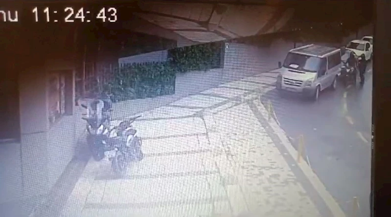 İstanbul’un farklı ilçelerinden motosiklet çalan hırsız kamerada
